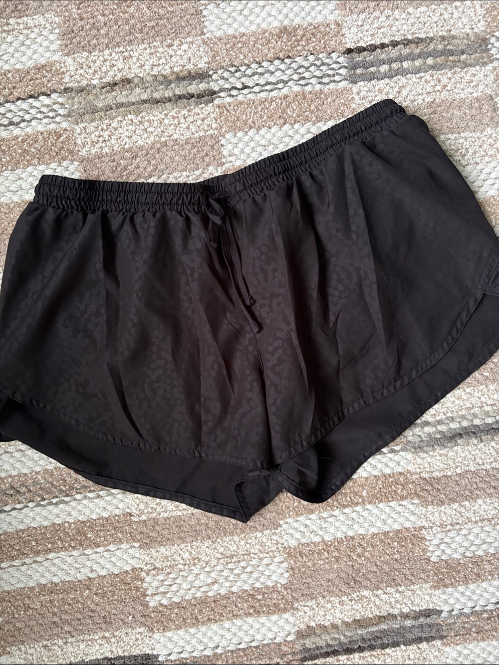 Women’s Old Navy Black Cheetah Print Casual Drawstring Shorts